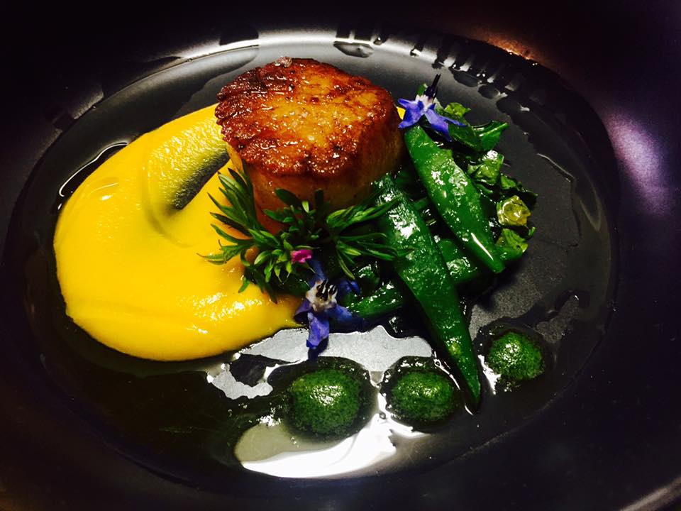 Scallops at the Bewildered Pig